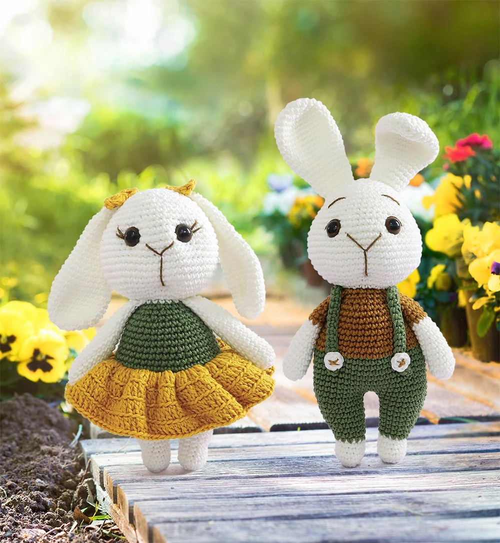 Mr. & Mrs. Bunny Crochet Kit 2 Mr. & Mrs. Bunny Crochet Kit - Image 2