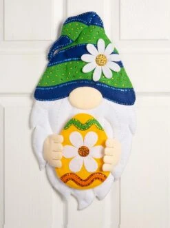 Gnome For All Seasons Wall Hanging Felt Kit -Crocheting Supplies Store 34361e
