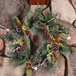 Pinecone With Berries Wreath -Crocheting Supplies Store M31107