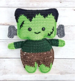 Frankenstein's Monster Amigurumi Kit