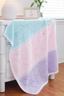 Hearts Filet Crochet Baby Blanket