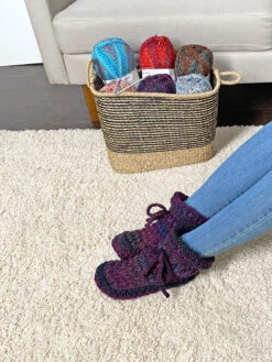 Chunky Boot Slippers 27 Chunky Boot Slippers -Crocheting Supplies Store MarvelousChunkyKnitSlipperswithyarnballs