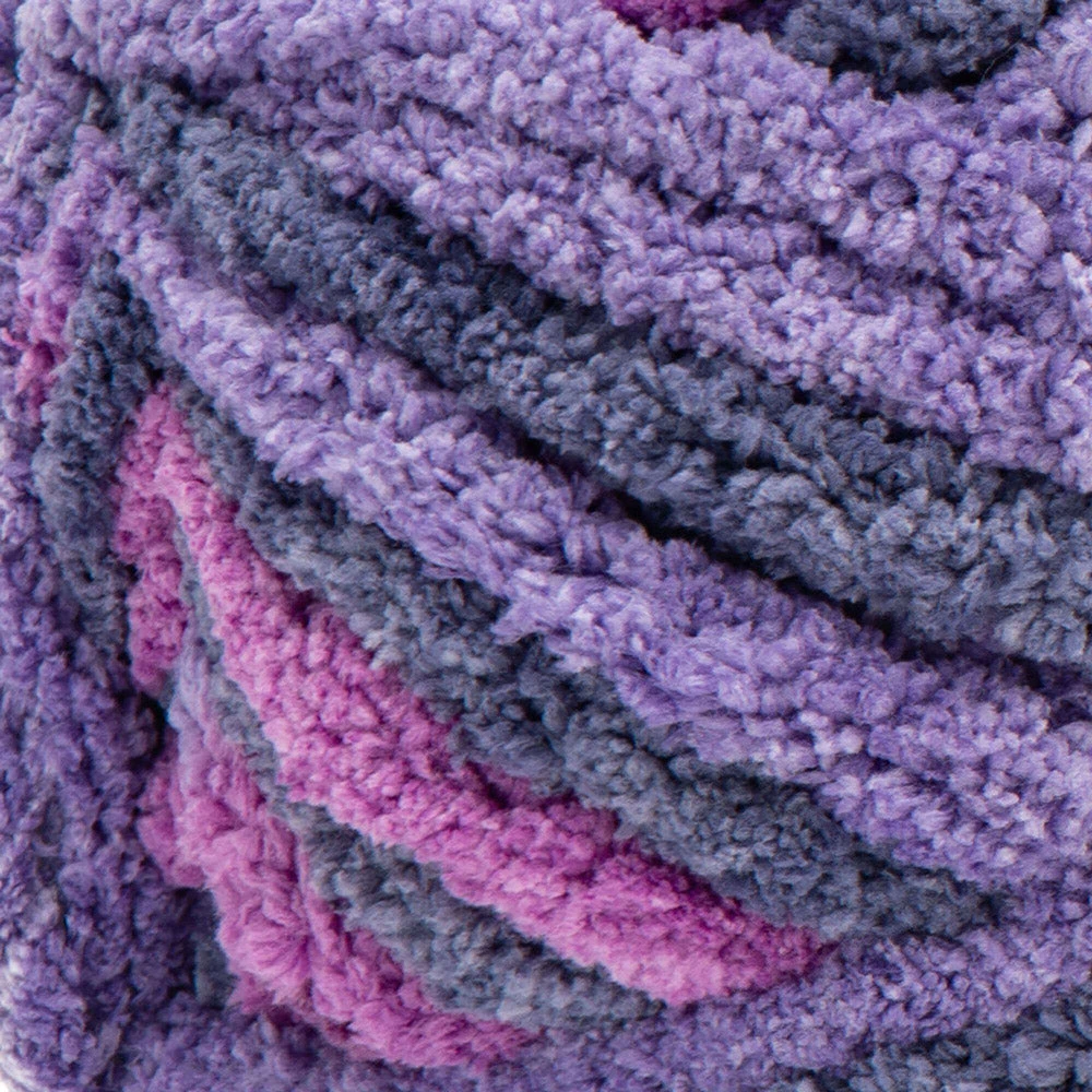 Bernat Blanket Extra Yarn 10 Bernat Blanket Extra Yarn - Image 10